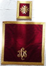 Red Roman Vestment 8187